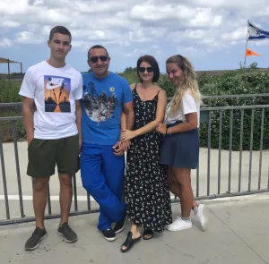 דניאל שניידר