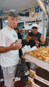 דניאל שניידר
