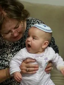 רנה חזן